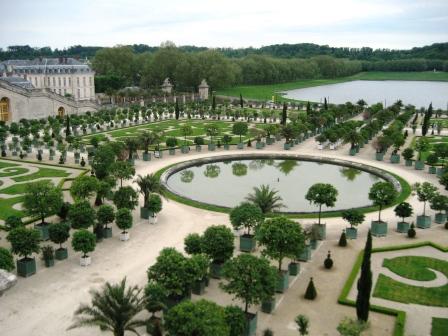 Gardens-of-Chateau-de-